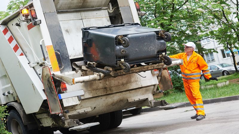 Why Hire A Residential Dumpster Service?