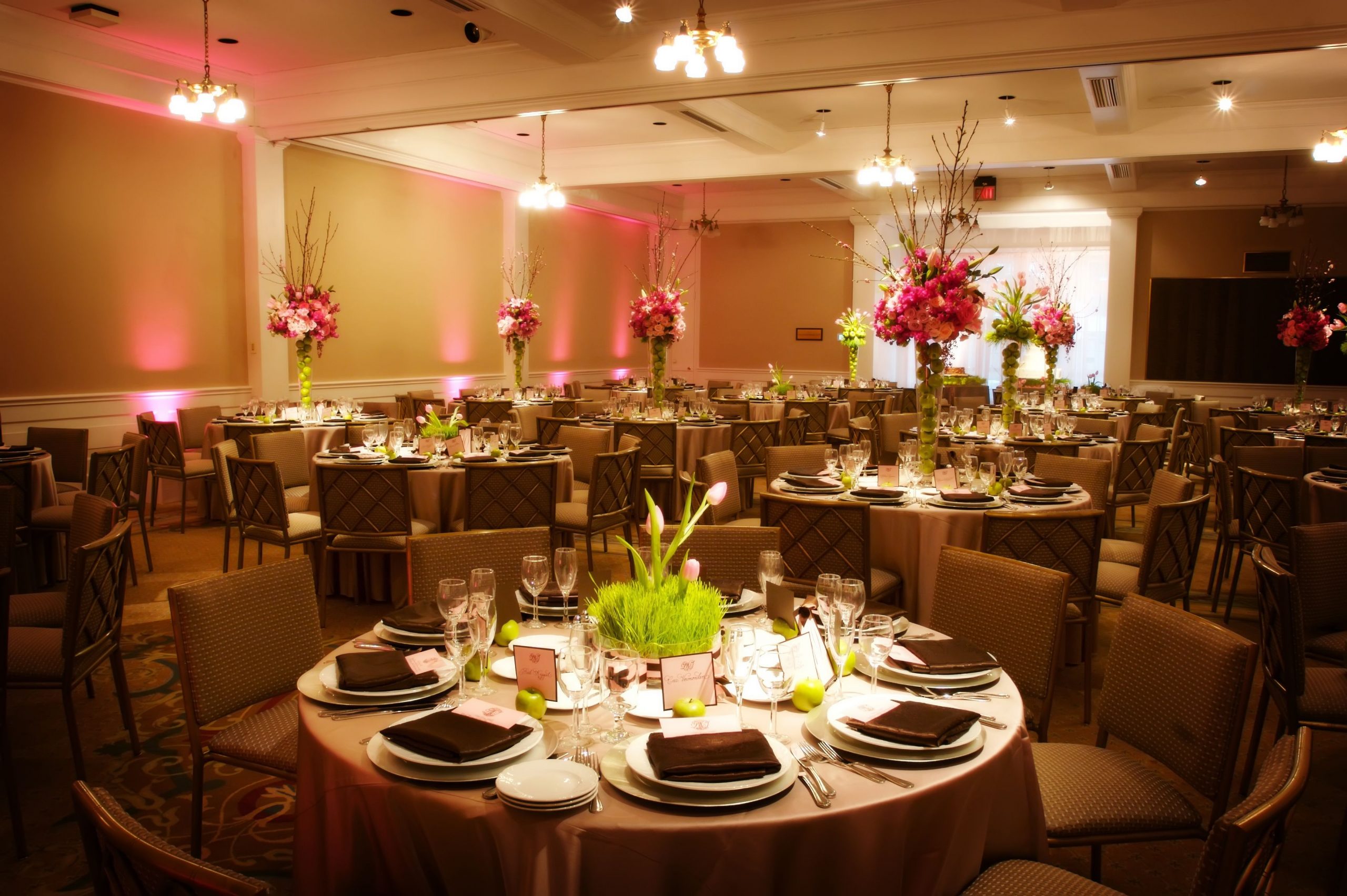 We Cater Fine Dining to Make Your Corporate Event in New York Outstanding