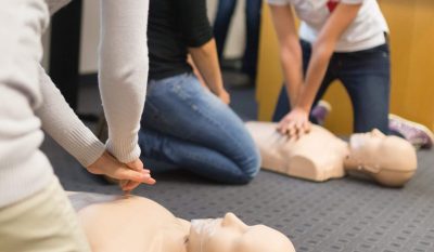 Taking a Life Support Class in Minneapolis Will Help You Gain Essential Skills