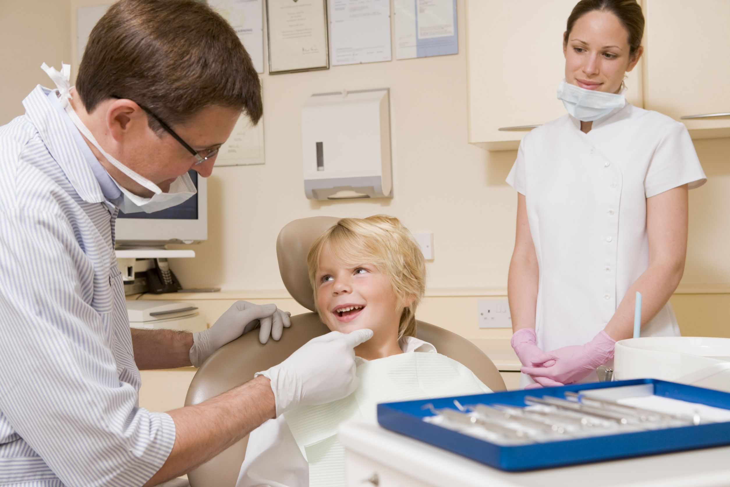 Reasons to Take Your Children and Spouse to a Family Dentist in Irving